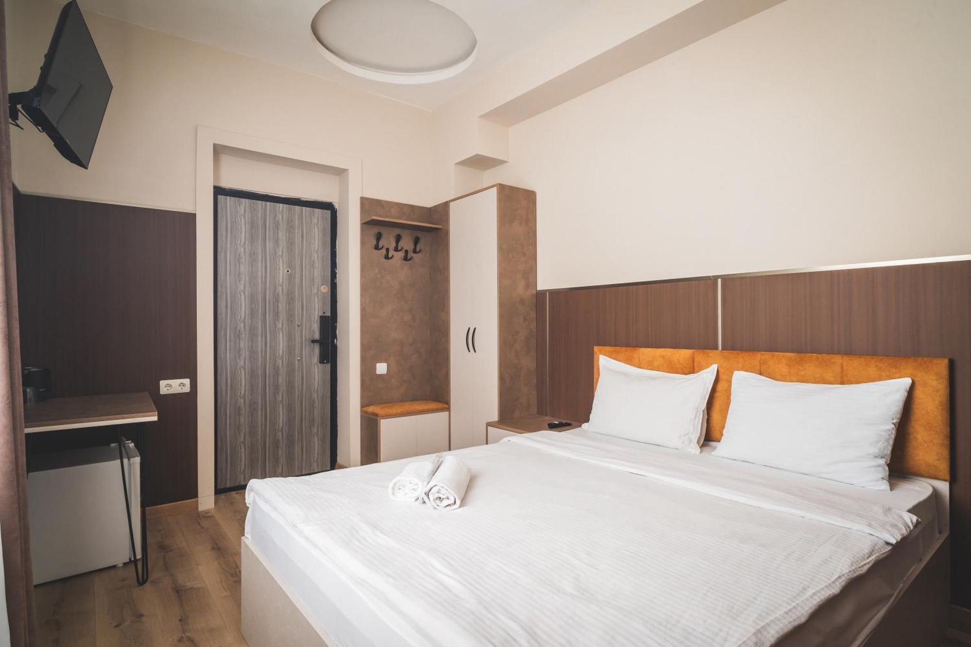 White House Hotel Tbilisi Eksteriør billede
